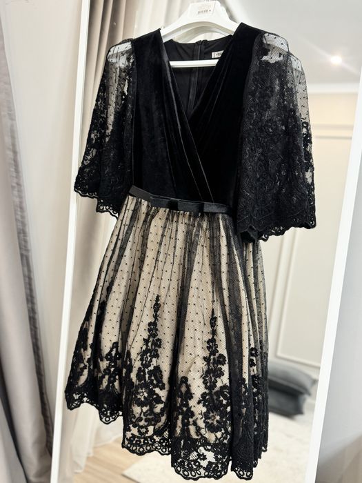 Продается вечернее коктейльное платье