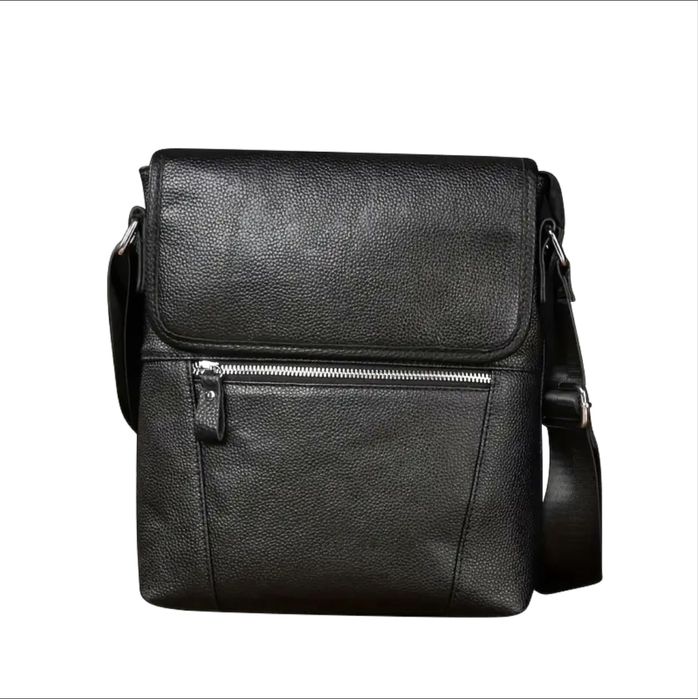 Мъжка елегантна дизайнерска чанта за през рамо /Черна естествена кожа!