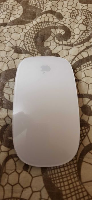 Apple Magic Mouse A1296 fuctional urme de uzura 70 lei