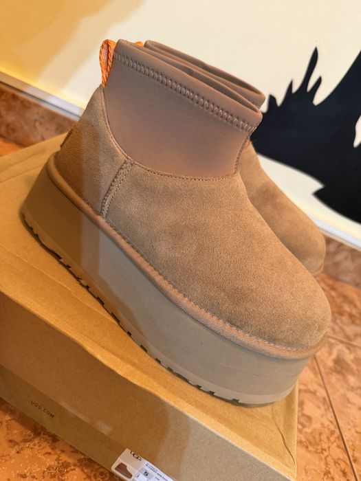 Ugg mini dipper
