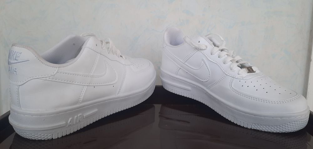 Nike air krasovka made in turkey