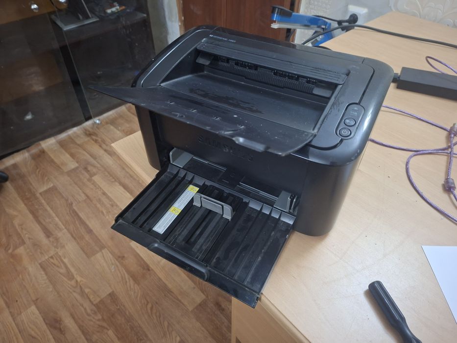 Принтер samsung ml 1665 в хорошем состоянии