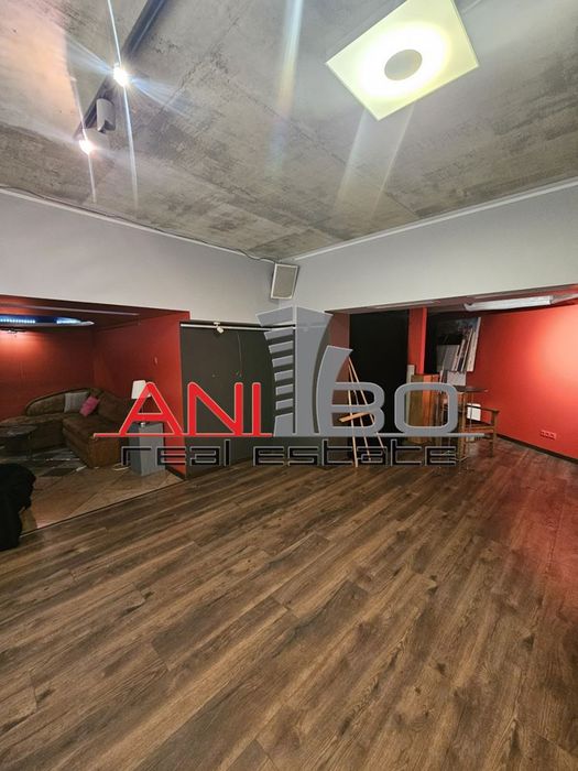 Дава се под наем Магазин в Варна, Център - 100 кв.м за 1020 € - Снимка #10