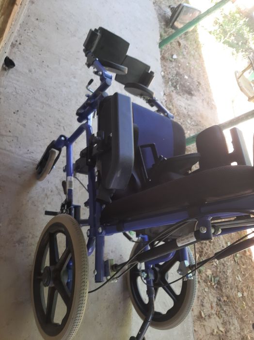 Коляска инвалитски новый