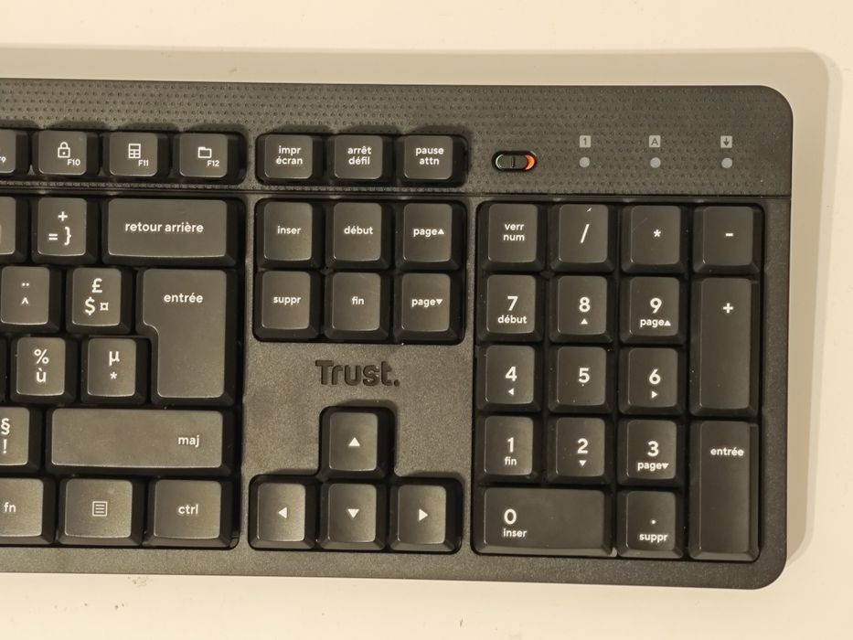 Tastatura Silentioasa Wireless (Trust, azerty)