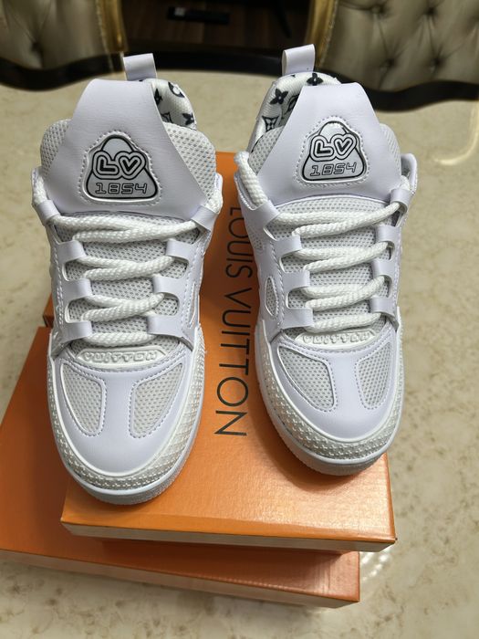 Adidasi Luis Vuitton nou