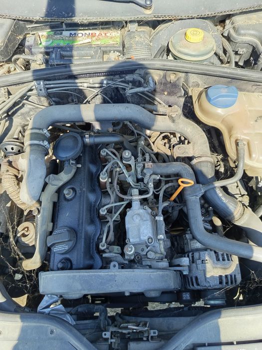 Фолксваген  пасат  1.9 100 кс 2001г на части