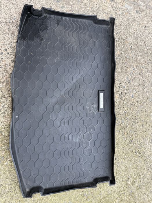 Гумена стелка за багажник KIA RIO