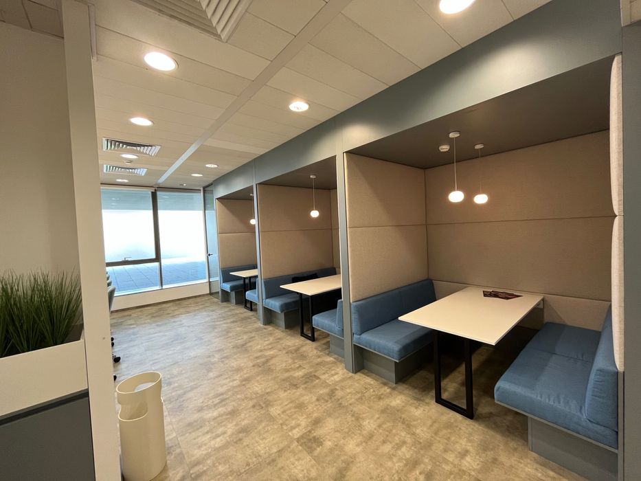 Самостоятелно офис пространство за 5 души в Regus European Trade