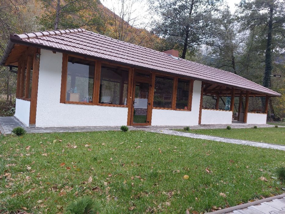 Inchiriez" Cabana  DaviDar"  la munte RÎU MARE RETEZAT