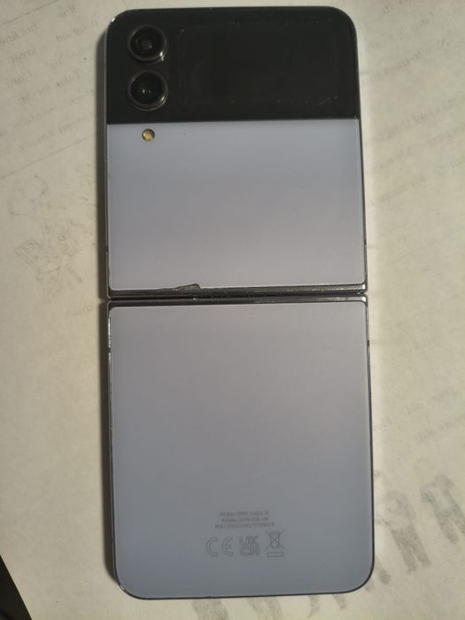 Vand samsung flip 4, 256