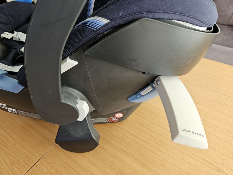 Столче за кола Cybex Aton 5 с лятно покривало