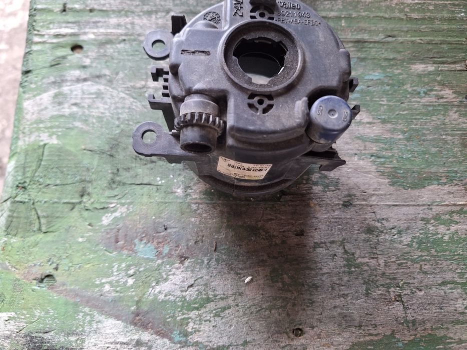 Халоген за Suzuki swift 2013