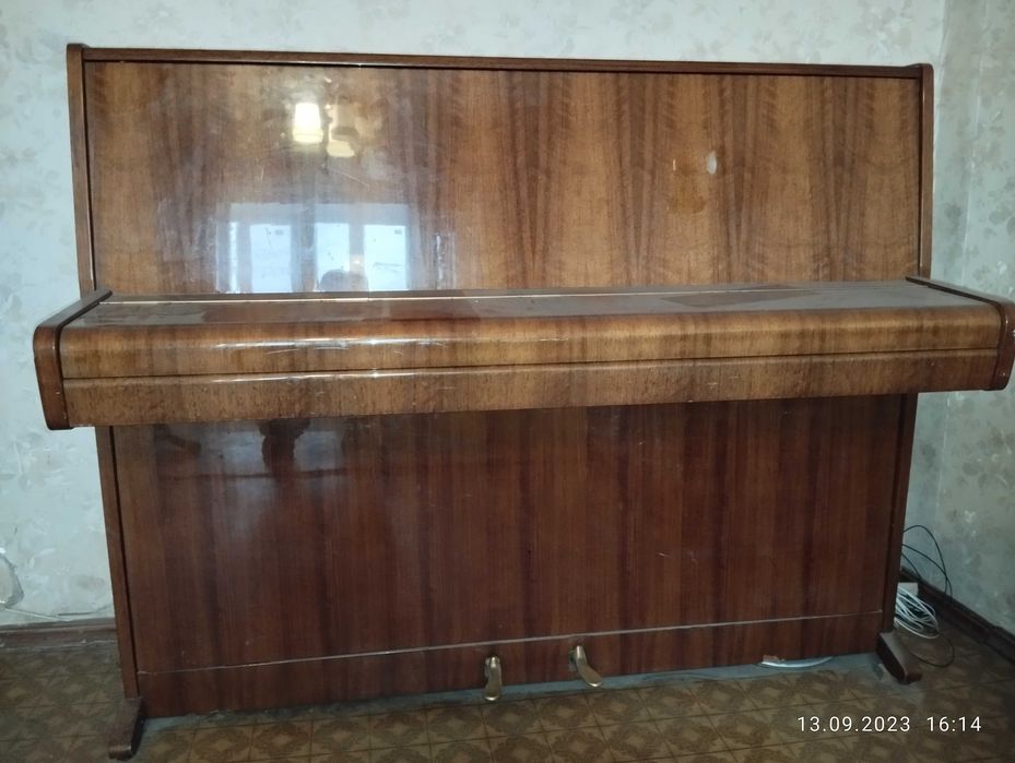 Пианино Weinbach