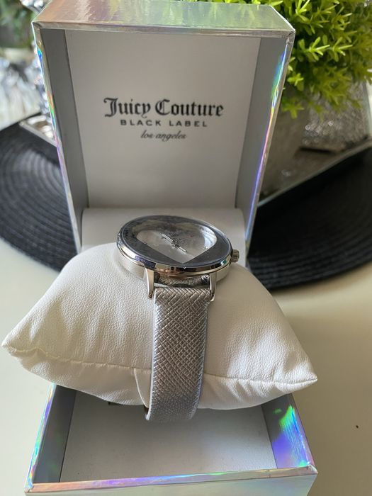 Juicy Couture Black Label Los Angeles часовник за нея