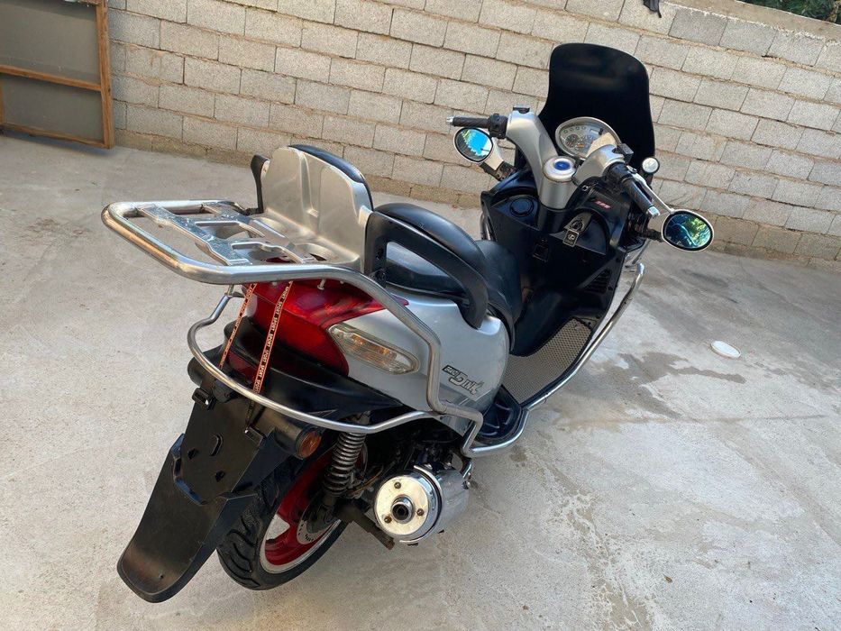 Мопед     скутер