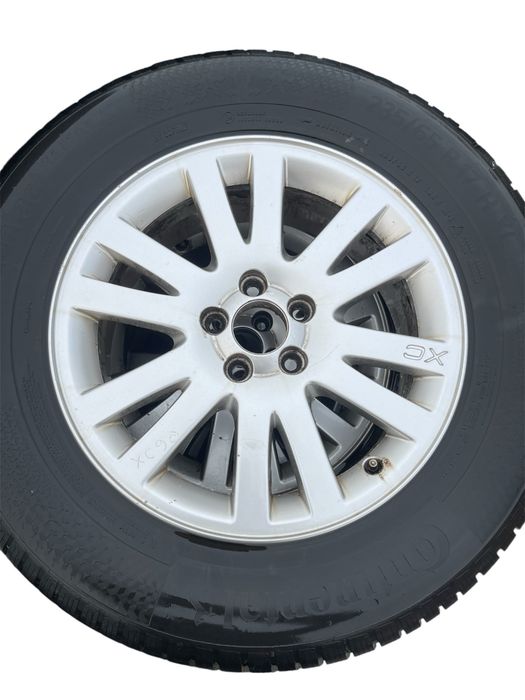 Set jante aliaj R17 originale Volvo cu anvelope de iarna