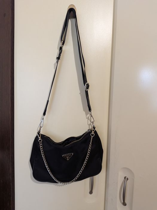 Geanta Prada neagra