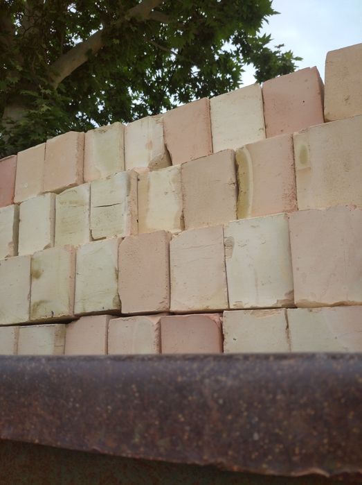 Пишган гишт ва хом