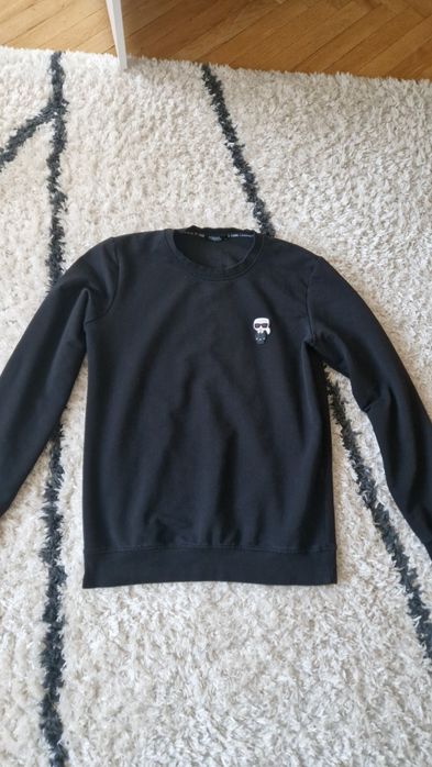 Продавам блуза Karl Lagerfeld