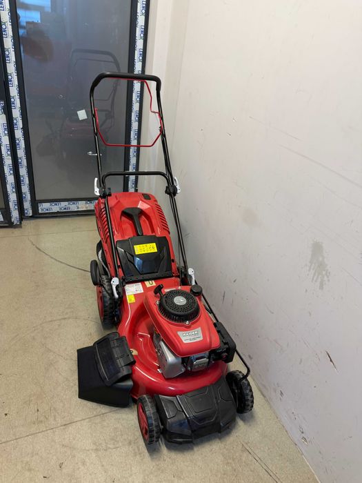 Косачка бенз. самоход 3.2kW 53cm 21" 60L 2500m2 RD-GLM10