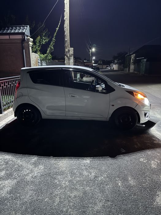 Chevrolet Spark Evro 2 позиция 2012г