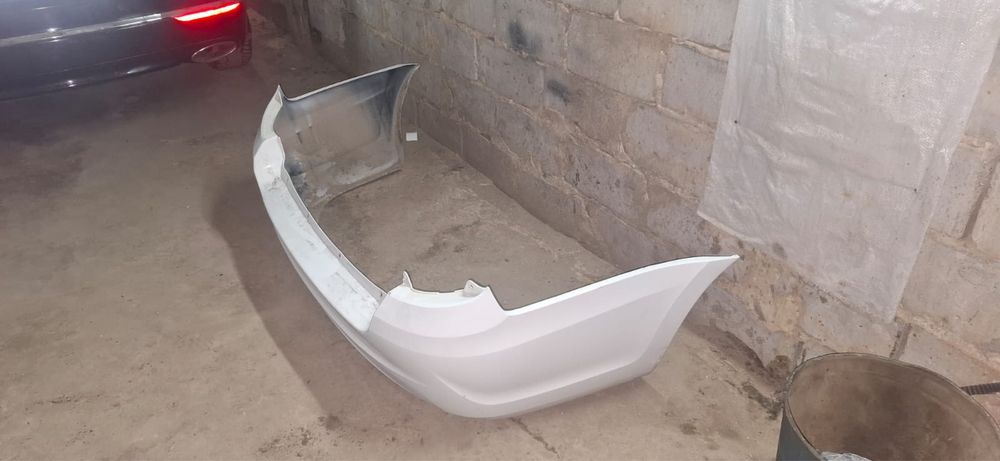 Продам бампер на гранту