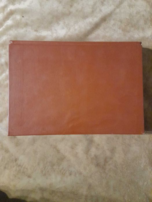 Istoria Literaturii Romane de la Origini pana in Prezent.  G.Calinescu