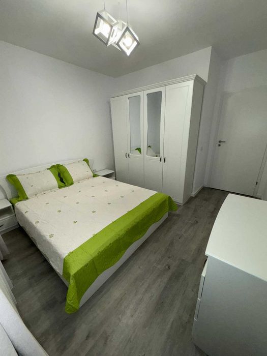 DE ÎNCHIRIAT apartament 2 camere- Diamantului, zonă bună și liniștită!