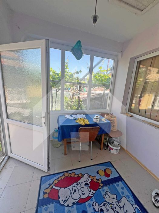 Продава се Къща в Нови пазар - 76 кв.м за 839 €/кв.м - Снимка #2