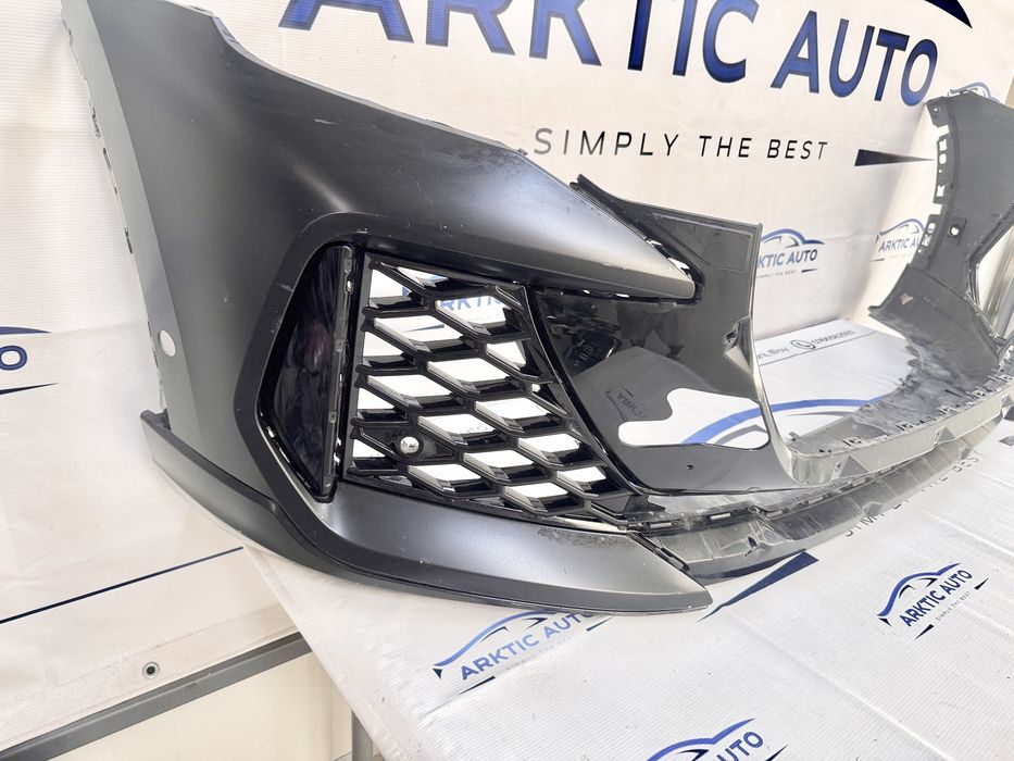 Bara fata Audi RS Q8 facelift dupa 2024 cod 4M8807437P