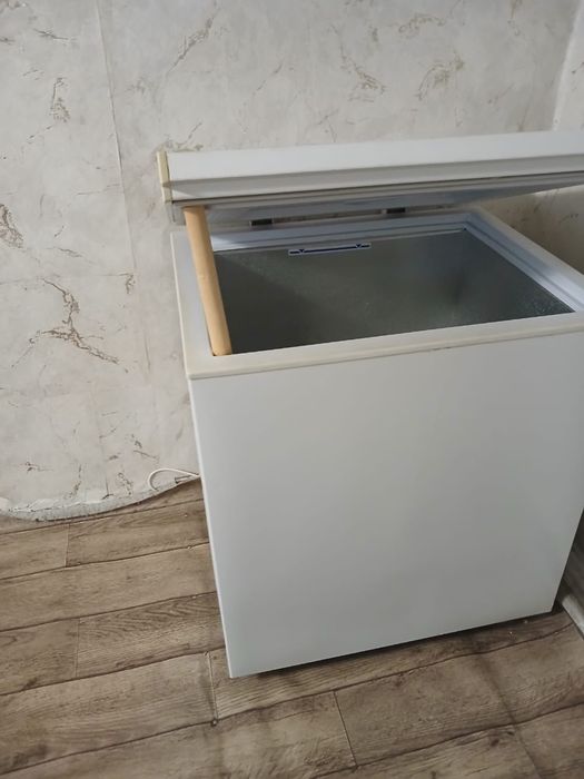 Продам морозильную камеру Бирюса