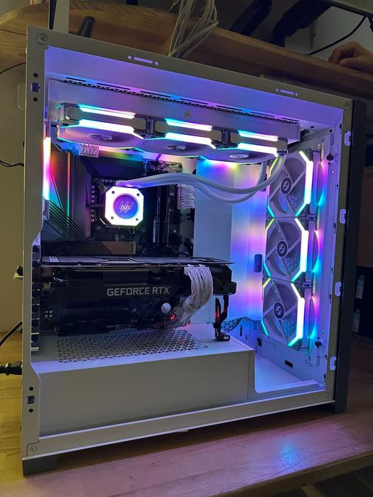 Геймърски компютър I9-14900KS 32GB DDR5 1TB NVME NVIDIA RTX 3080 12GB