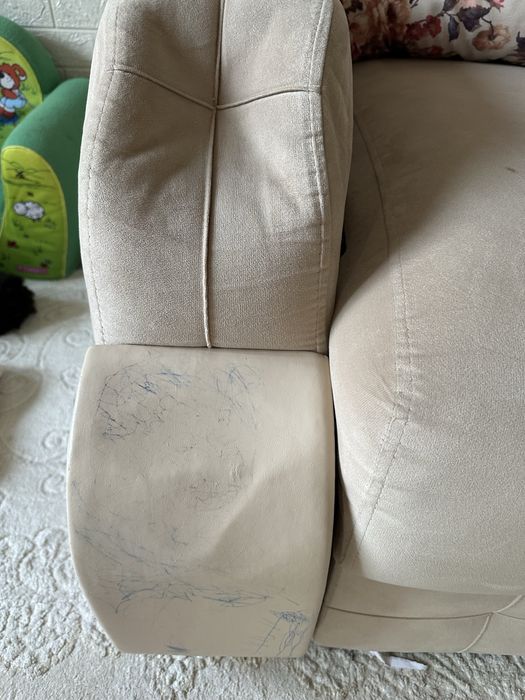 Диван для гостиной