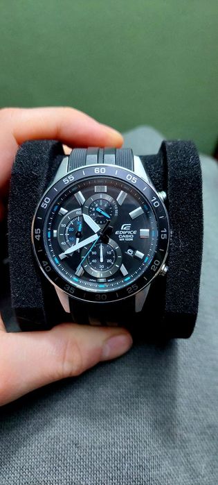 Мъжки часовници  Casio , Fossil , Polo , Swiss Alpine Army