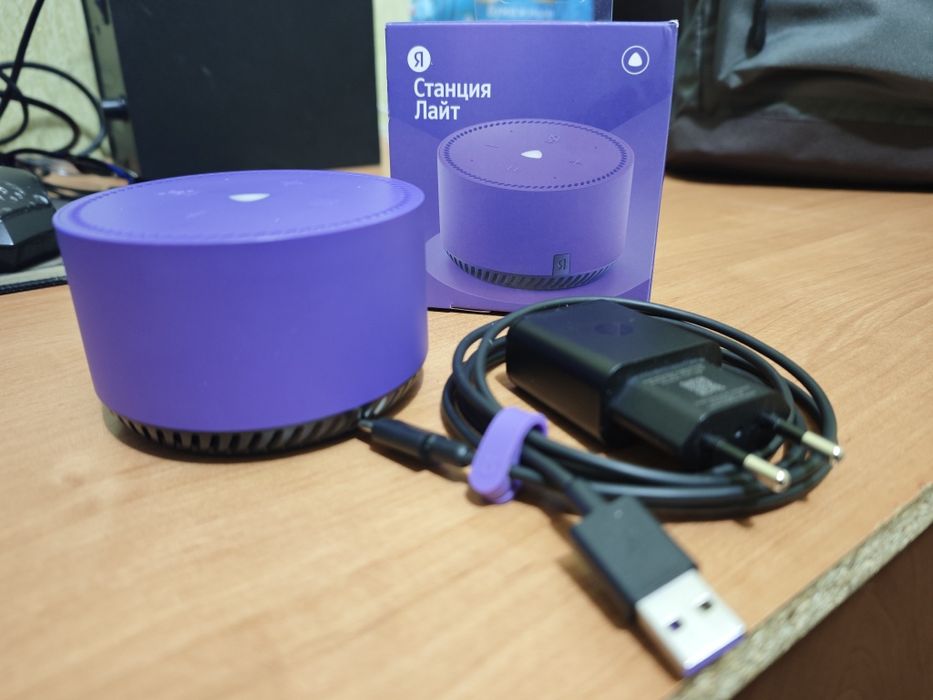 Яндекс станция лайт
