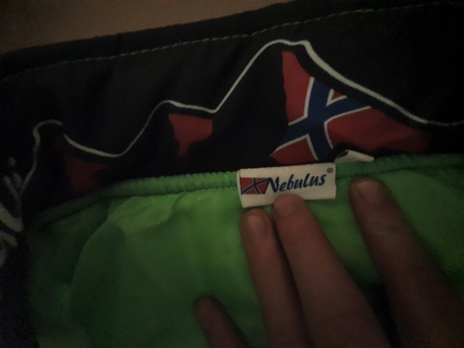 Geacă Nebulus nouă