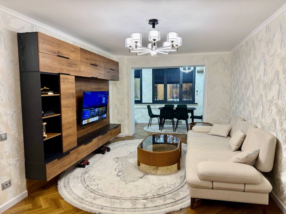 Электроаппарат,Рисовый.С мебелью и техникой.