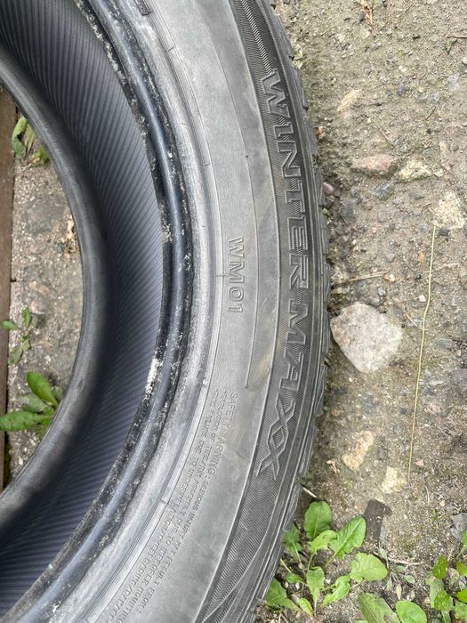 Резина Dunlop 215/60/17