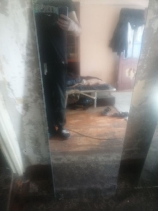 Продам зеркала разные