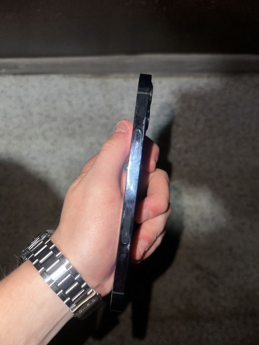 Продам iPhone 12 pro 128gb