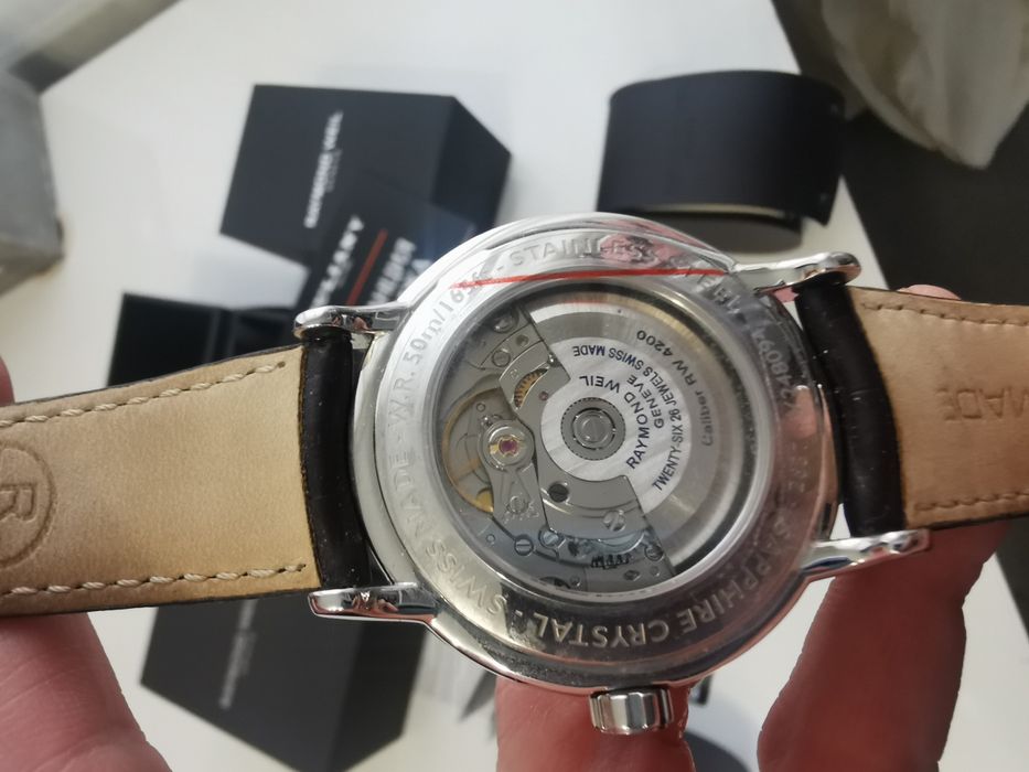 Часовник Raymond Weil в гаранция