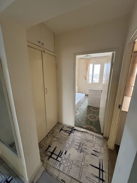 Хамза, Новза метрода  3 хонали уй сотилади.