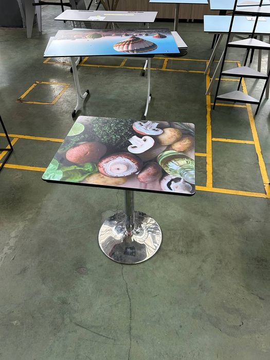 Pop art dizaynerlik stoli