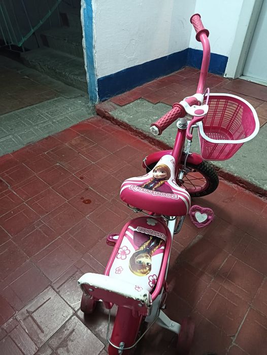 Продам  велосипед для девочек  в хорошем состоянии