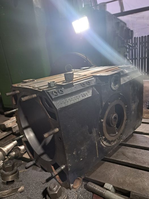 ALEZAT și Honuit pompe vitanja