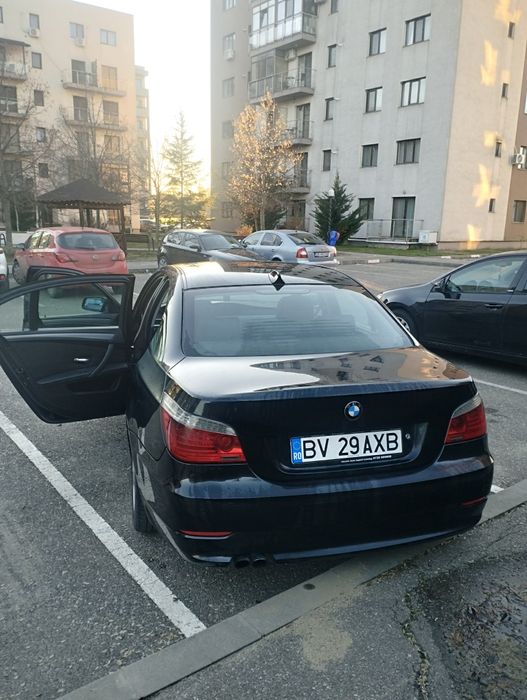 Vând sau schimb BMW