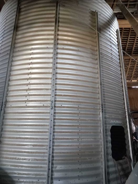 Vand Siloz Depozitare Cereale De Interior 52T