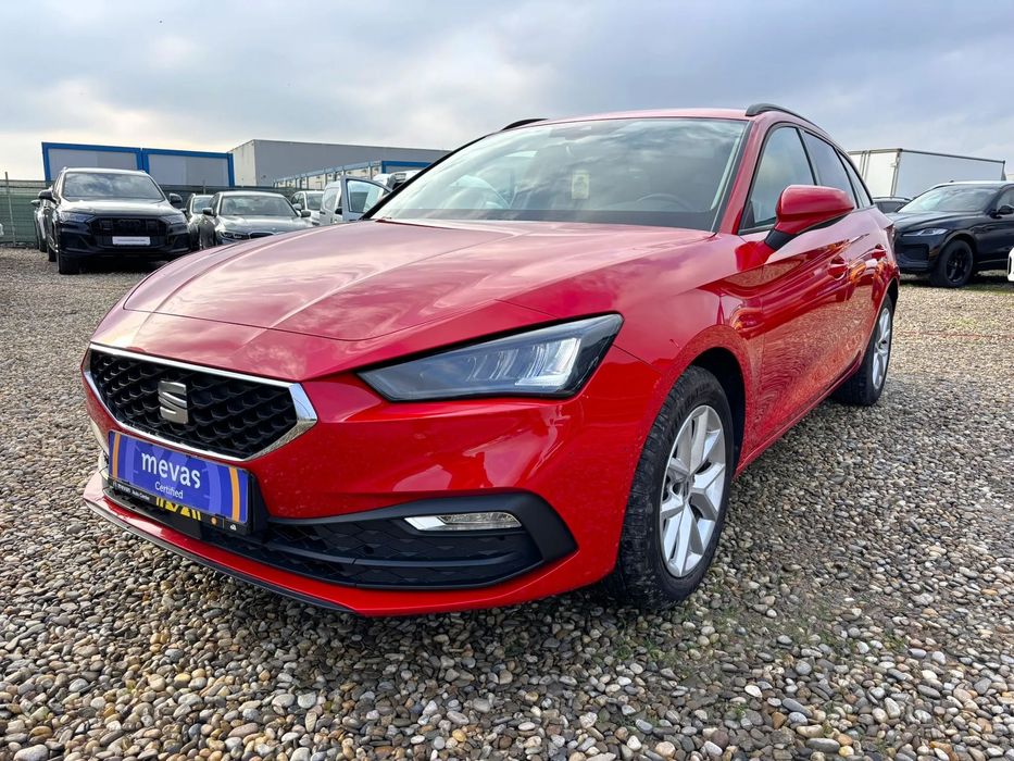 Seat Leon 2022 benzină, 13.341 € — imagine 2