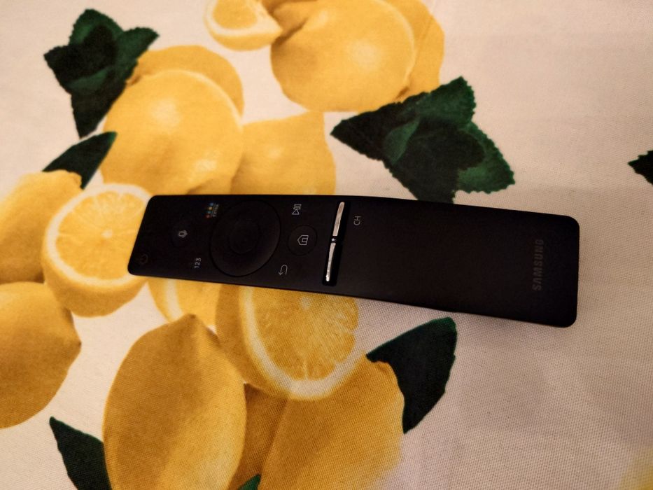 Samsung 49-инчов UE49KU6670U серия 6 4K , Smart TV